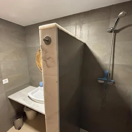 Pont Sec 1- Serviden Apartamento *